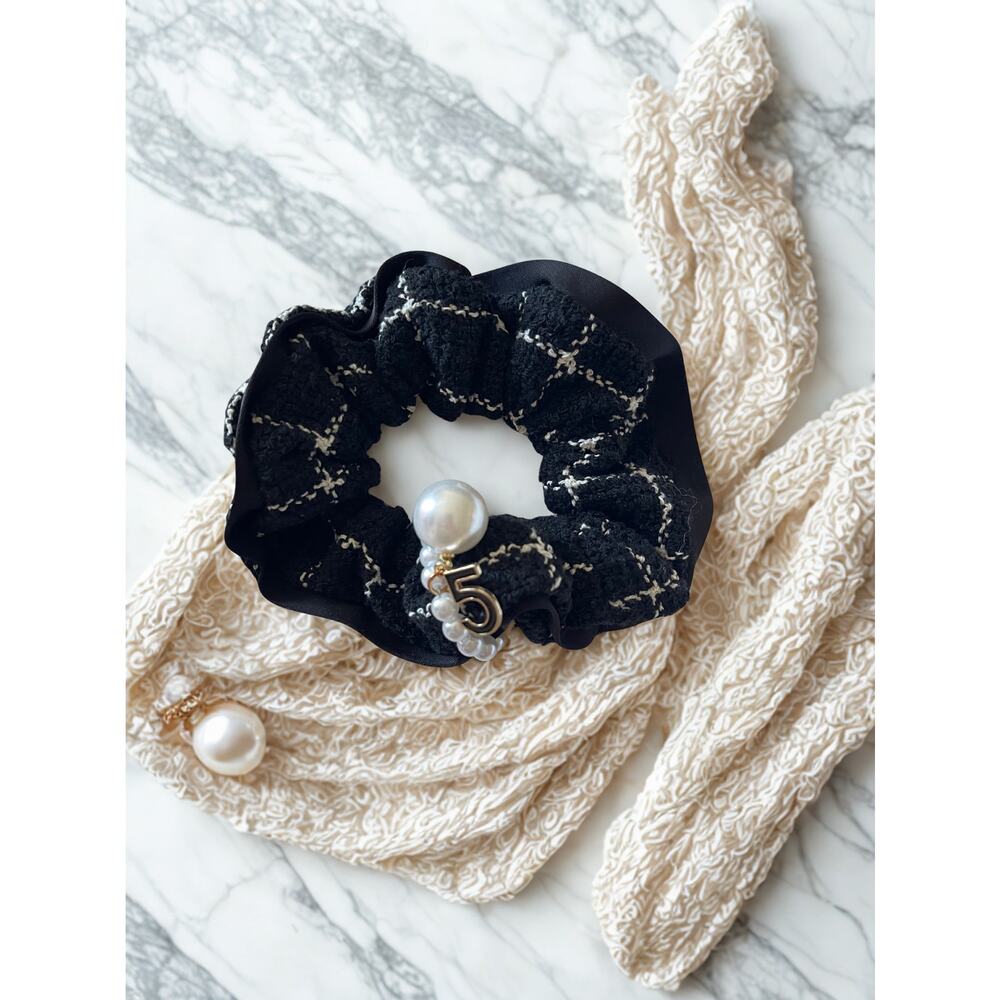 Noir Tweed Pearl Scrunchie
